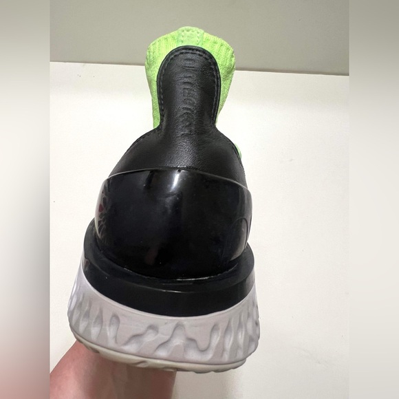 nike rise react flyknit lime blast